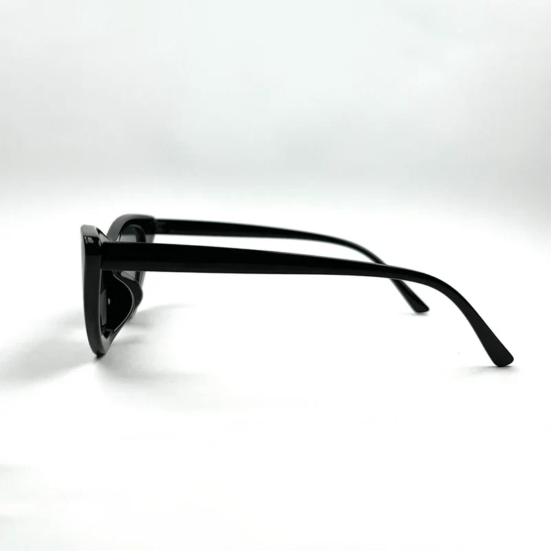 Women Black Cat Eye Sunglasses